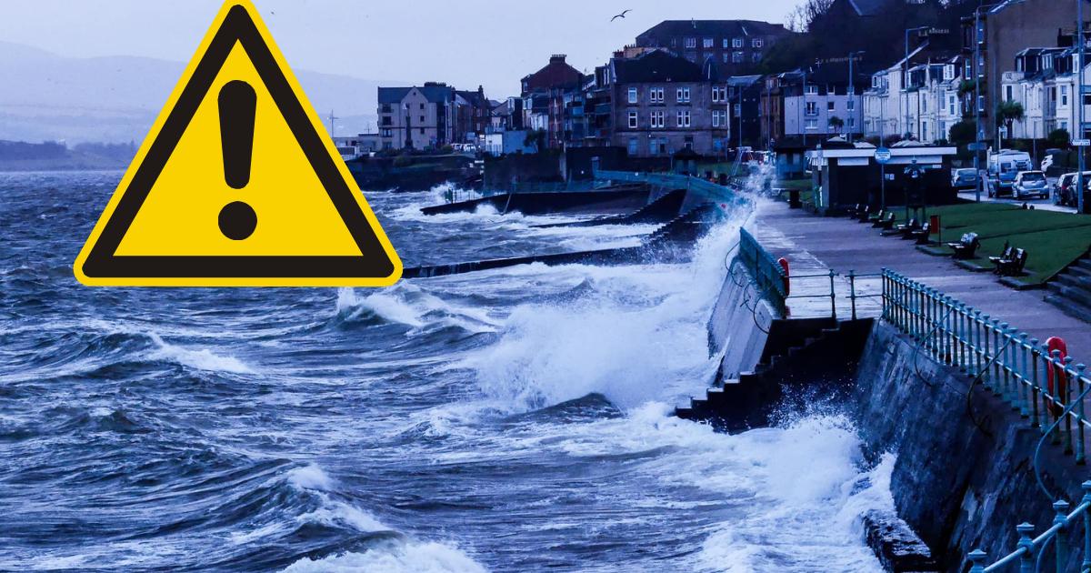 You are currently viewing Storm Floris: Live Inverclyde weather and travel updates – Greenock Telegraph