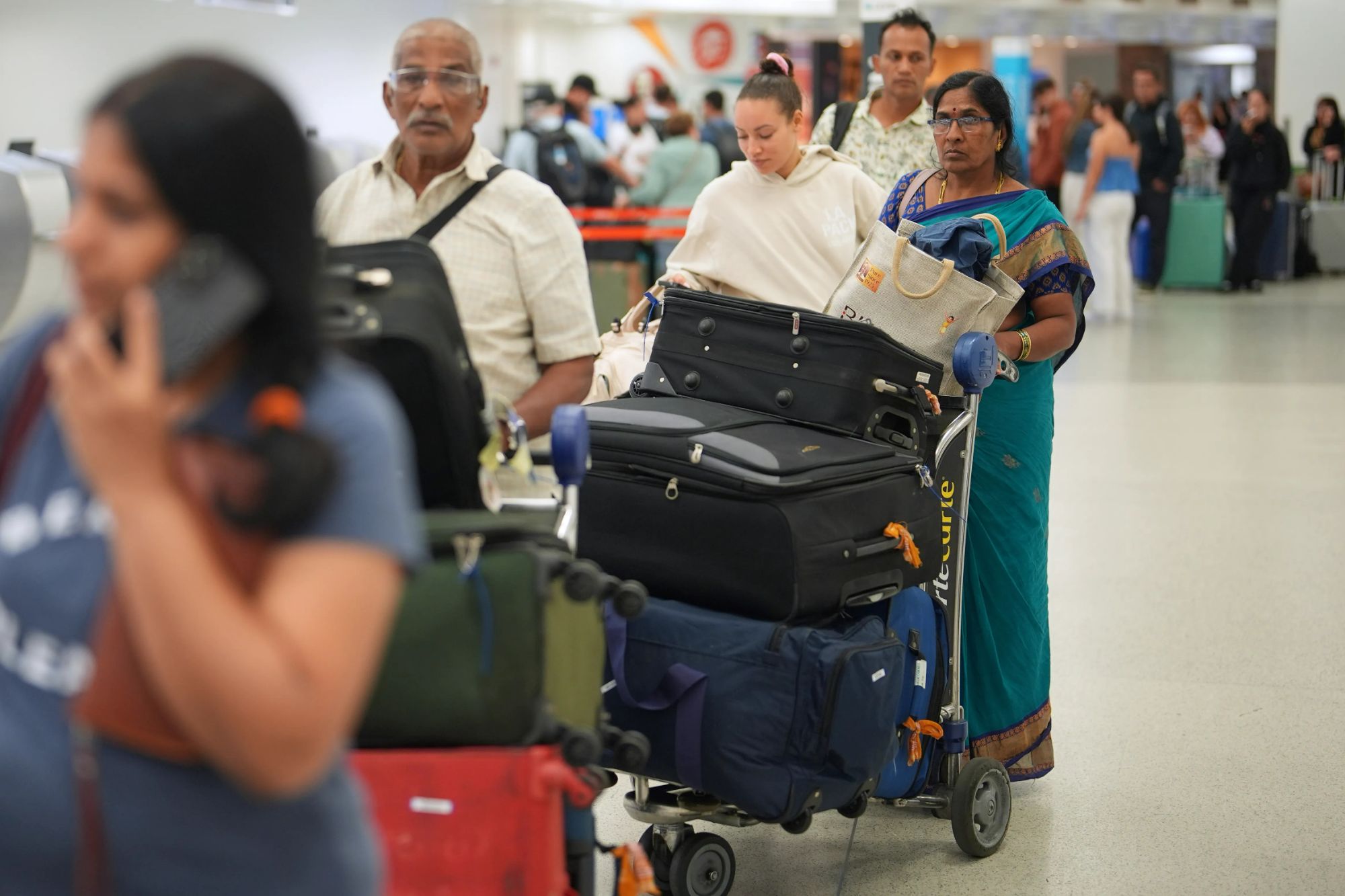 You are currently viewing Labor Day storms forecast to create delays & cancelations near popular hotspot – after weather chaos at DFW Airport – The US Sun
