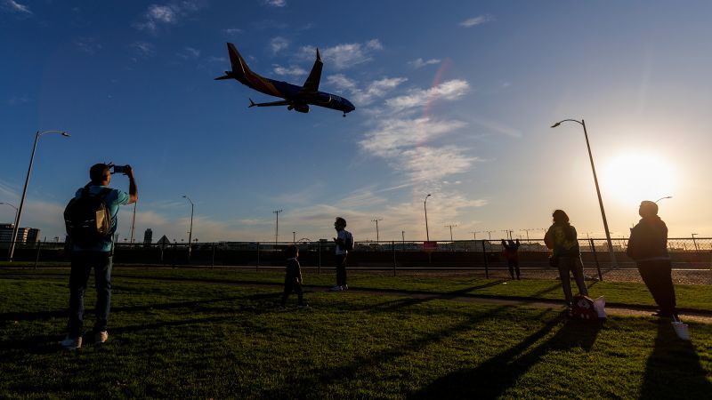 You are currently viewing Visiting the US is about to get more expensive for foreign travelers – CNN