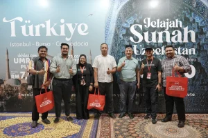 Read more about the article ikhlas.com debuts Travel and Umrah Plus packages to Türkiye, Uzbekistan – AirAsia Newsroom