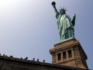 Read more about the article Trump effect dampens Swiss wanderlust to US – SWI swissinfo.ch