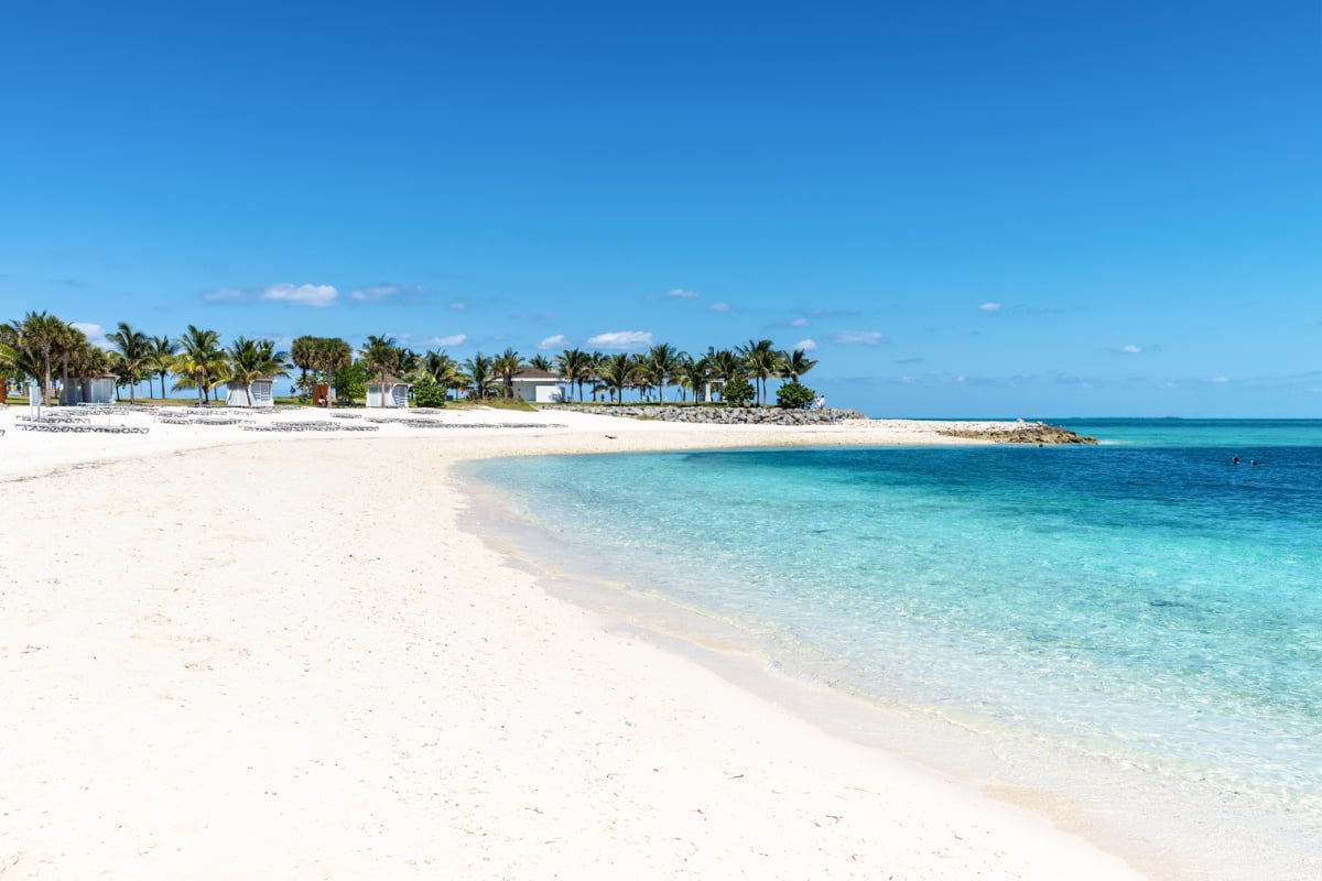 You are currently viewing American Airlines Launching Only US Flight To Stunning Caribbean Island – Travel Off Path