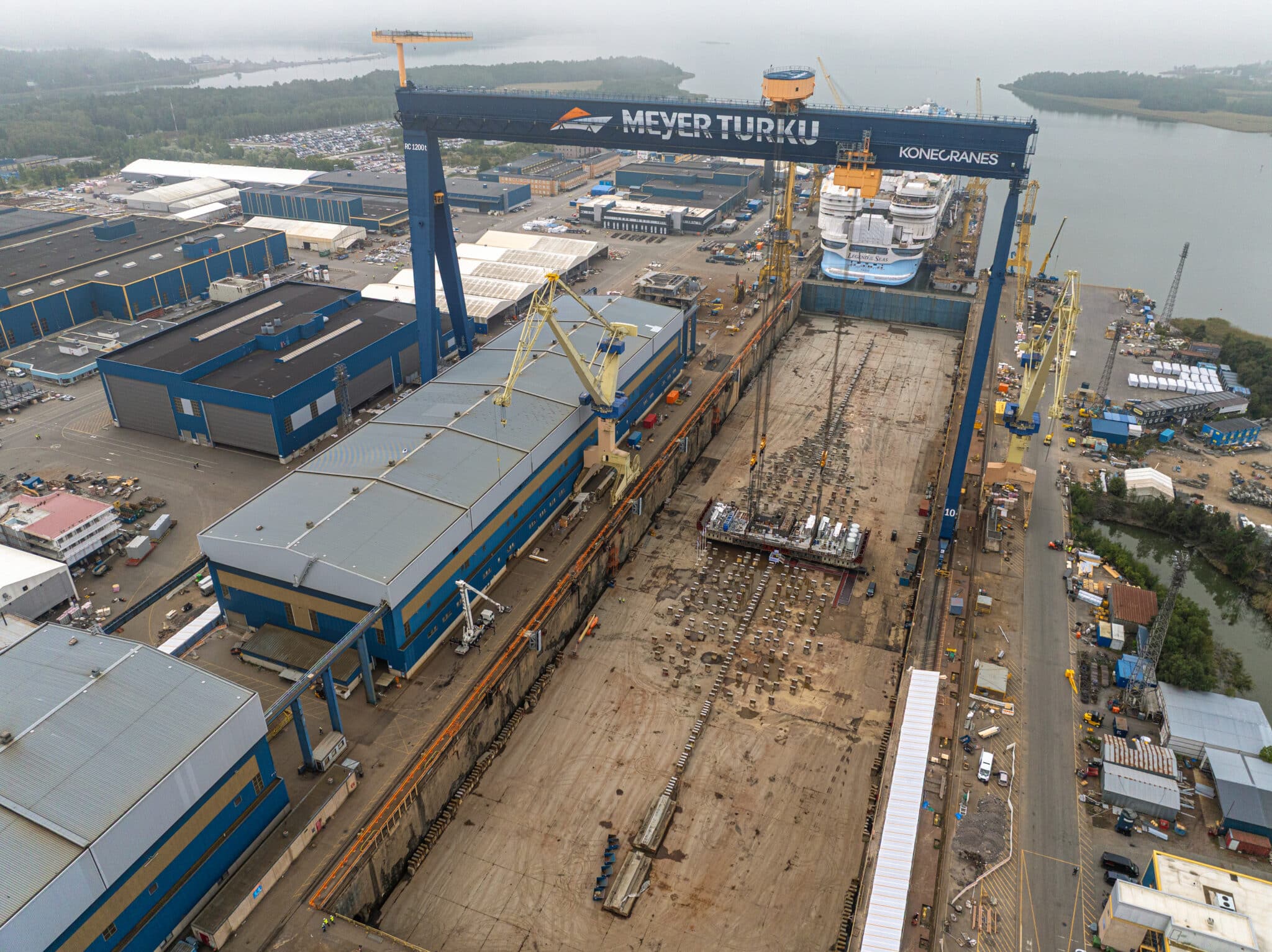 You are currently viewing Royal Caribbean Celebrates Start of Construction on Fourth ‘Icon Class’ Ship – ittn.ie