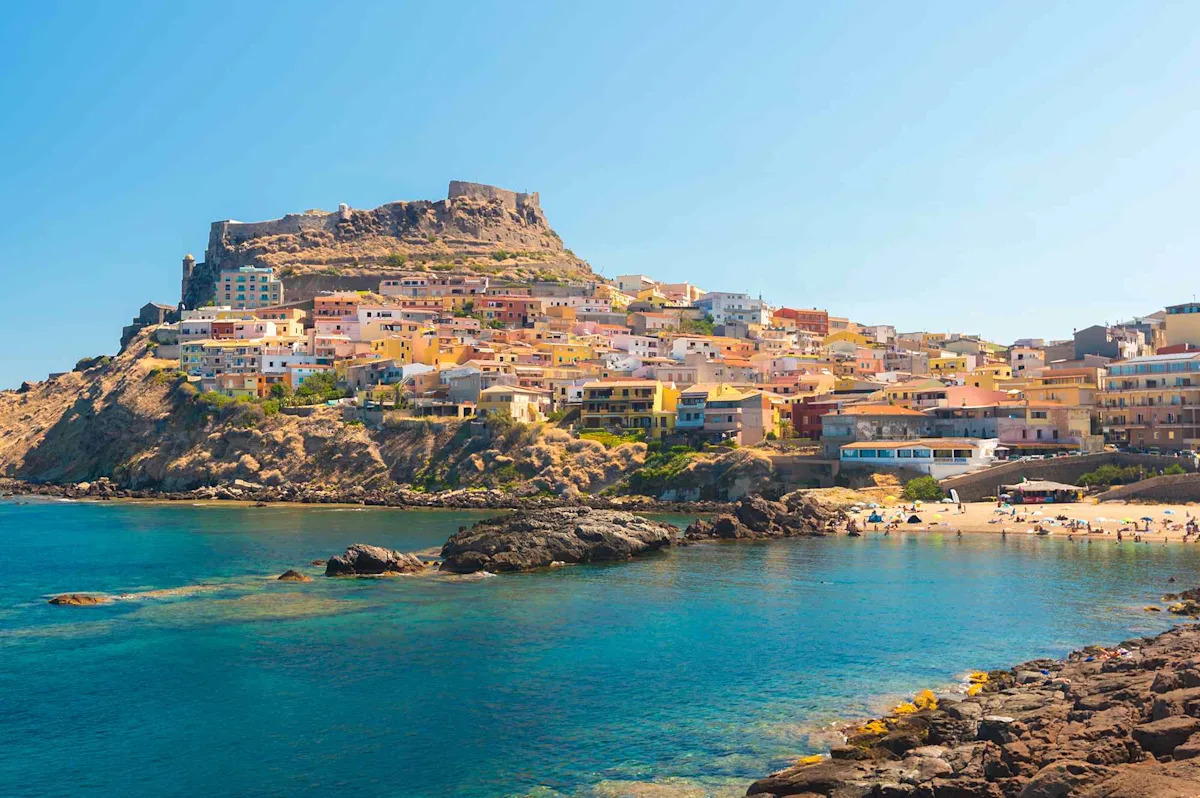 You are currently viewing Delta Is Launching 2 New Nonstop Flights to the Mediterranean—and Travelers Picked the Destinations