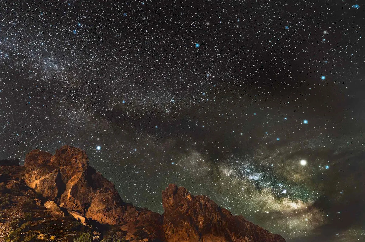Read more about the article This National Park Was Just Named the Best Place in the U.S. for Stargazing—and It Feels Like 'Stepping Into the Cosmos'