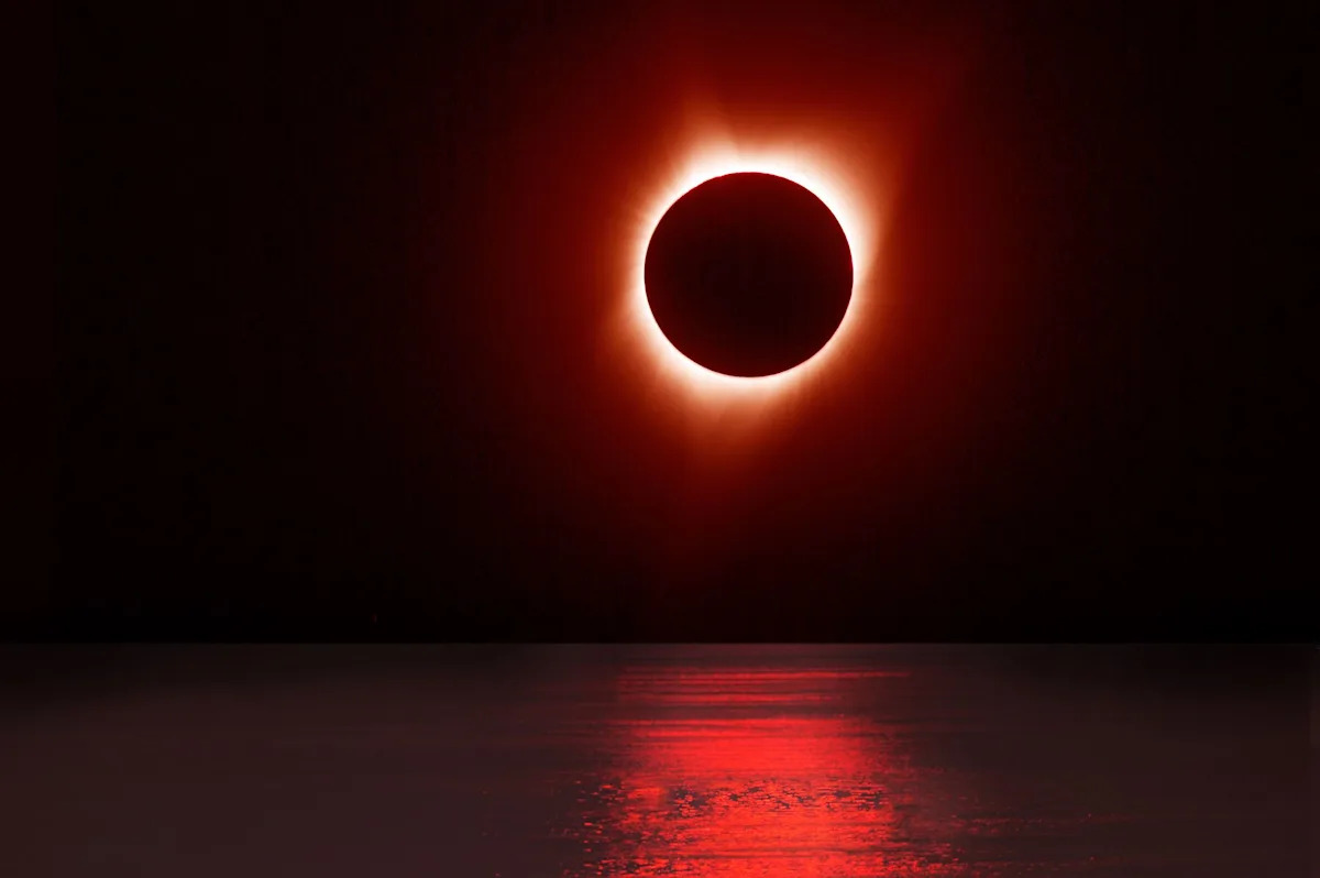 You are currently viewing These Cruises Will Sail Directly Into the Path of the 2026 Total Solar Eclipse