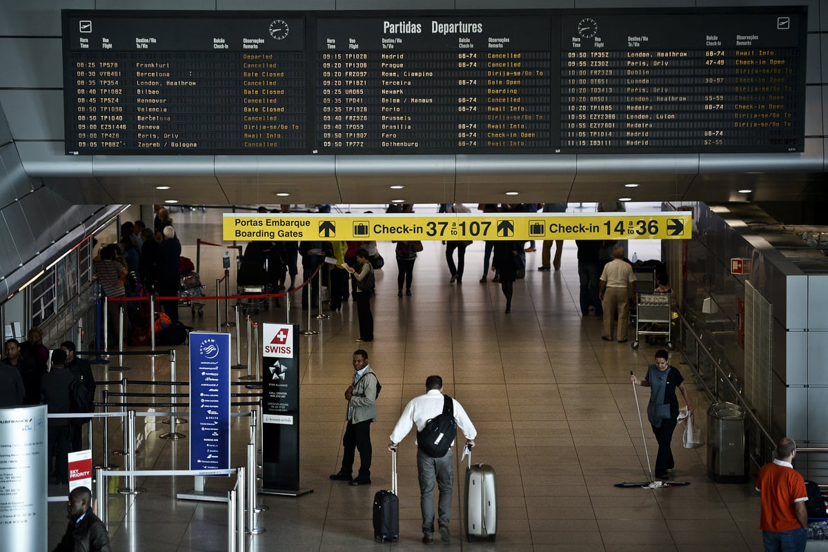 You are currently viewing Travel warning as strikes to last until next year at major holiday airports – NationalWorld