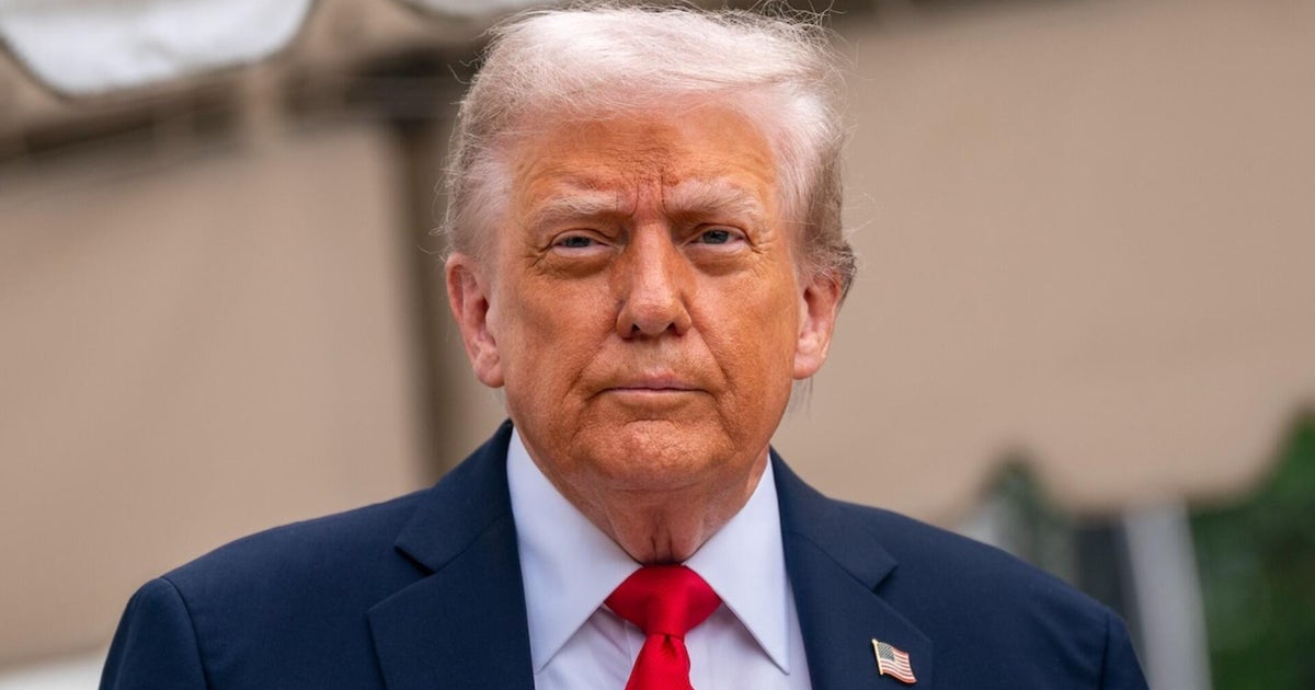 You are currently viewing Trump administration to add $100,000 fee for H-1B visas – CBS News