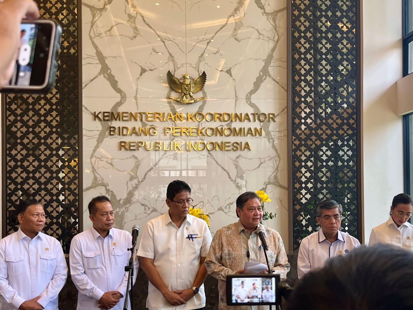 Read more about the article Govt adds year-end travel discounts under latest stimulus package – The Jakarta Post