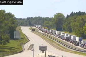 Read more about the article BREAKING: Major Traffic Issue on The 90 in Western New York – 92.9 WBUF