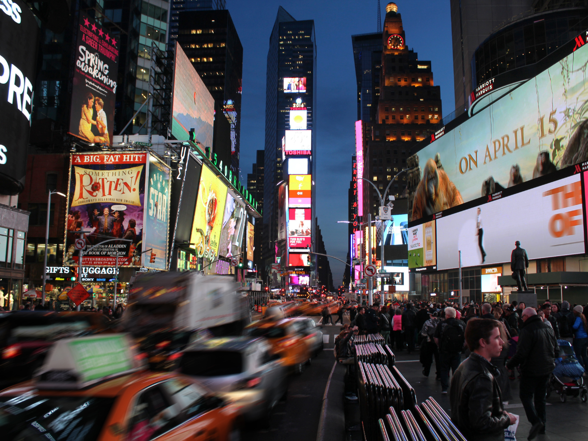 You are currently viewing 5 fall travel ideas for 2025: New ways to see New York, London, Rome and more – The Economic Times