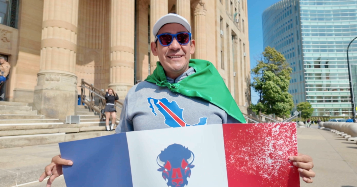 Read more about the article 'It's a dream': 44 Bills fans from Mexico travel 2,000 miles to Buffalo for Home Opener – WKBW