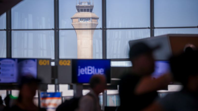 You are currently viewing Government shutdown hits air travel, closing a control tower and causing delays across the country – CNN