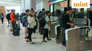 Read more about the article Canada updates travel warning for US: Here's what you must know before crossing the border – Mint