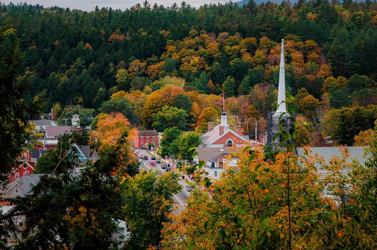 You are currently viewing This U.S. Destination Was Just Named One of the Coziest Fall Getaways in the U.S.—and the World