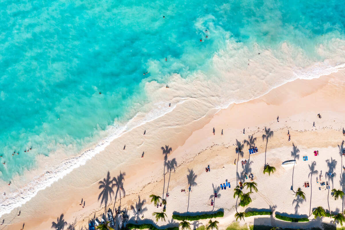You are currently viewing This Trendy Caribbean Island Is Setting All Time Tourism Records In 2025 – Travel Off Path