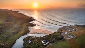 Read more about the article The 6 Best Safari-and-Beach Trip Ideas, From Madagascar to Mozambique – Condé Nast Traveler