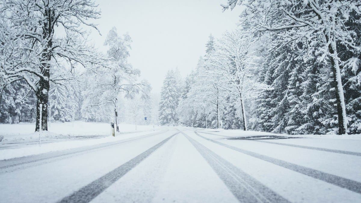 You are currently viewing Travel Warning as Winter Weather Alert Predicts Up to 6 Inches of Snow – Newsweek