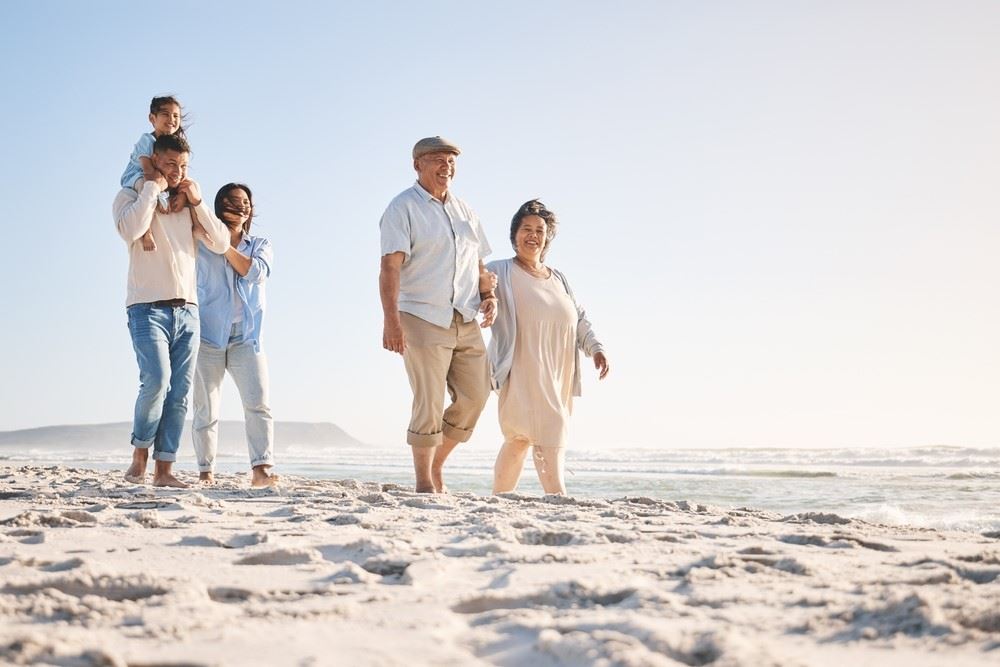 You are currently viewing Less Than 1 in 5 Families Book with Travel Advisors – Travel Market Report
