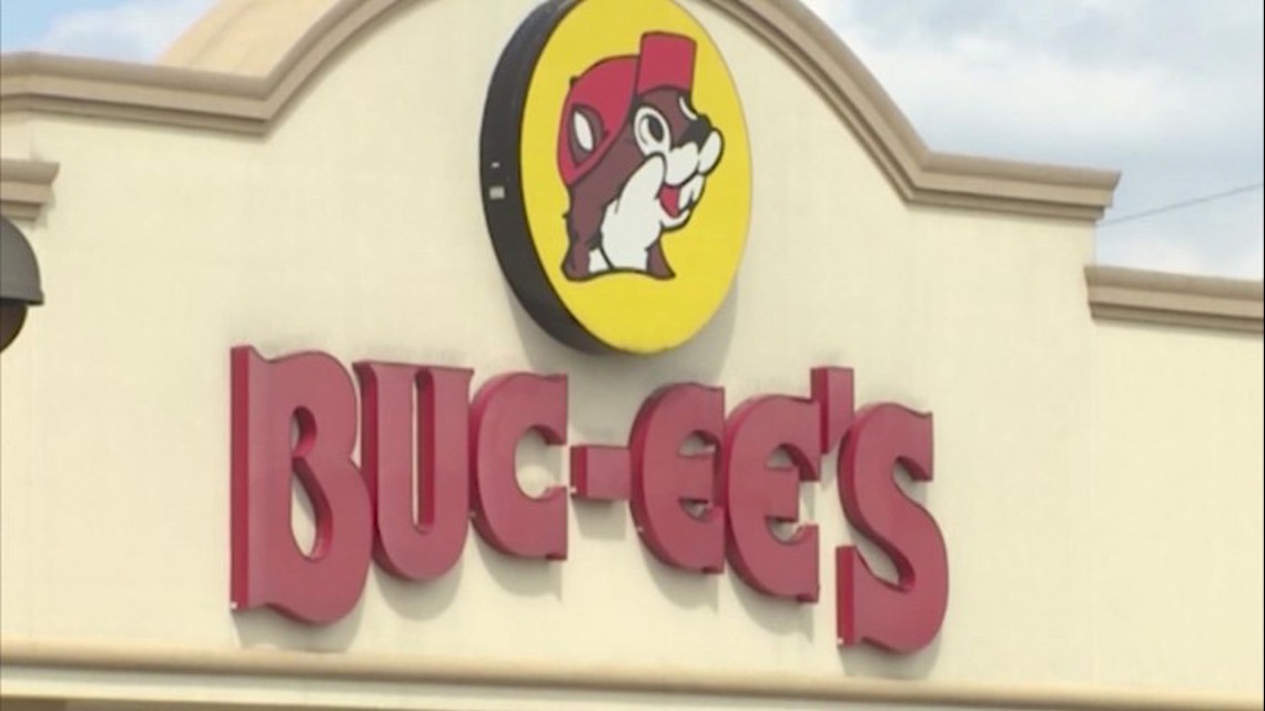 You are currently viewing Buc-ee's breaks ground on 3 travel centers in October with several other locations in the works – KHOU
