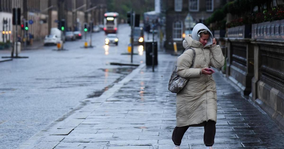 Read more about the article LIVE: Travel updates as Storm Amy hits Hampshire today – Basingstoke Gazette