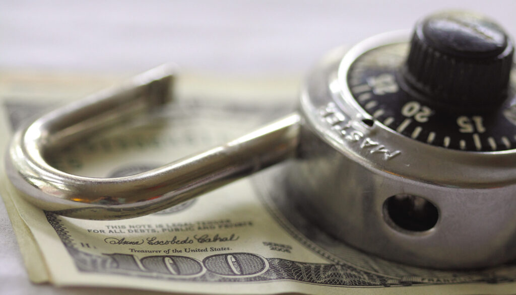 You are currently viewing Travel tips: 6 less safe places to keep your cash – Mon Valley Independent