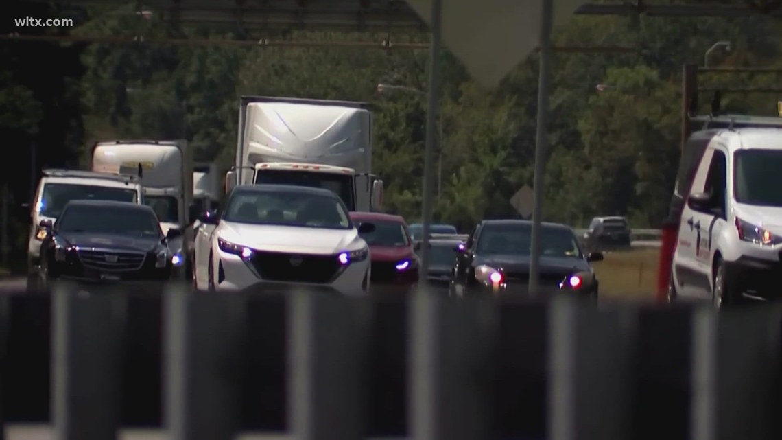 You are currently viewing Expect peak congestion for Thanksgiving travel Tuesday, Wednesday: Here's tips on surviving it – WLTX