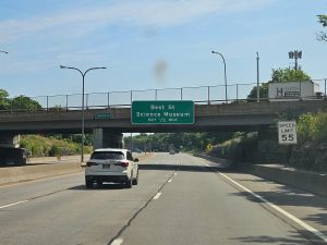 Read more about the article Girls Twerking on Top Of Car WHILE Travelling Down 33 in Buffalo, New York – WYRK