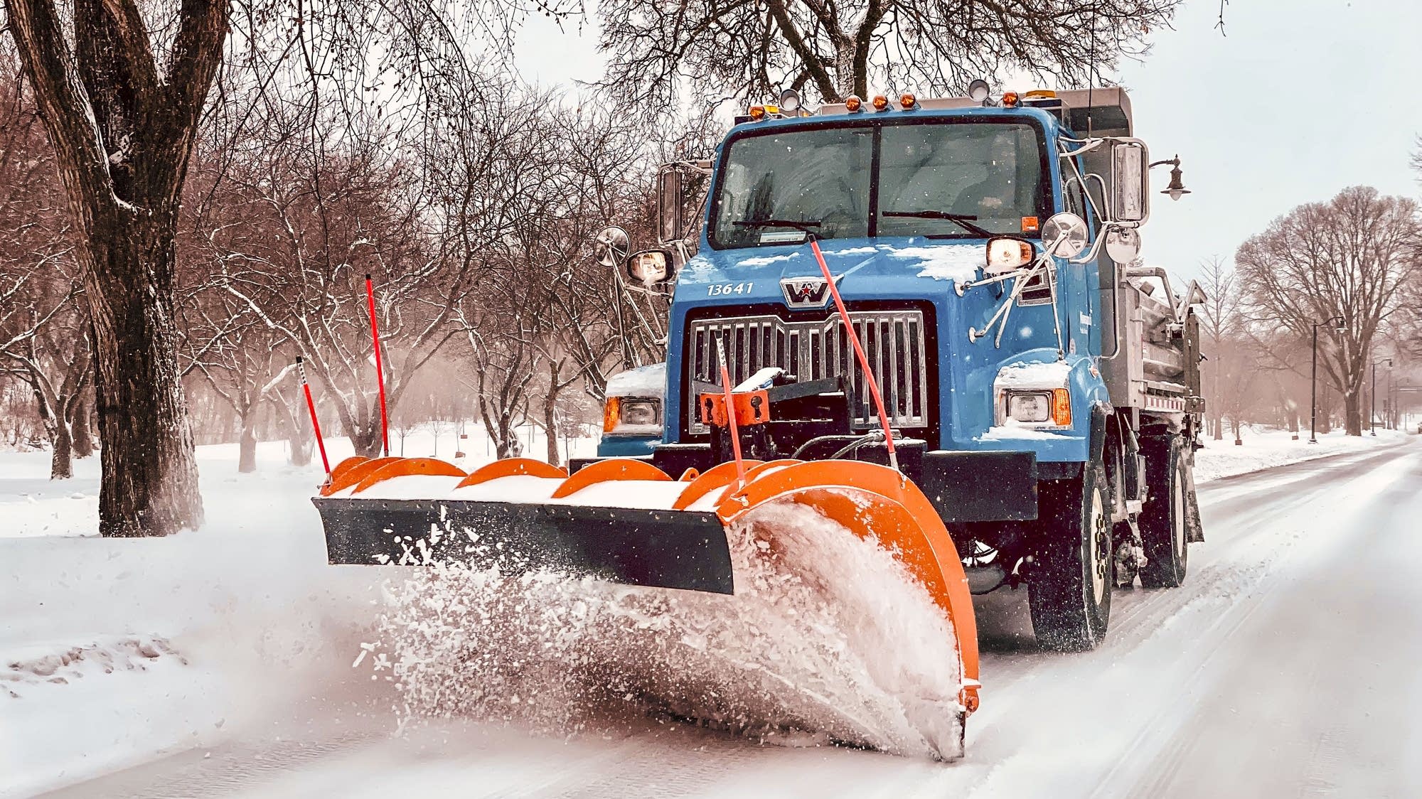 You are currently viewing Another winter storm hits Minnesota during busy holiday travel weekend – MPR News