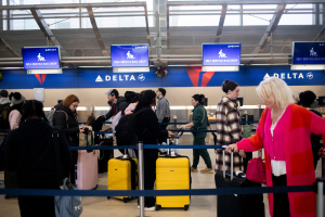 Read more about the article Delta flights resume at Detroit hub after outage, thousands still face travel delays – The Independent