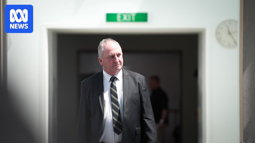 You are currently viewing Live: Ministers support Wells amid family travel entitlements criticism – Australian Broadcasting Corporation