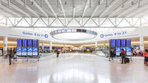 Read more about the article New York Unites Los Angeles, Houston, Chicago, and Miami to Revolutionize Your Travel Experience by 2026 By New Technologies at the US Airports for Seamless Visitation: What You Need to Know – Travel And Tour World