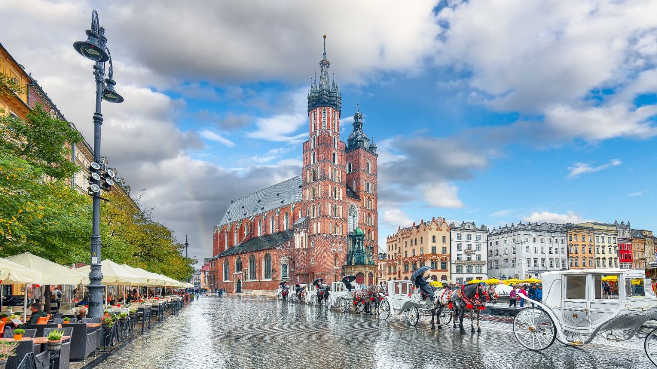 Read more about the article Polish city among most googled travel destinations of 2025 – TVP World