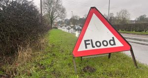 Read more about the article Live Tuesday travel updates as flood alerts remain across North Staffordshire – Stoke on Trent Live