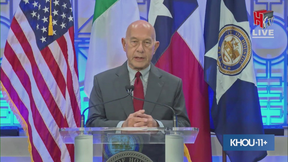 You are currently viewing 'Special, special announcement' on international travel from Houston by Mayor John Whitmire – KHOU