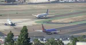Read more about the article Fog causing holiday travel delays at San Diego International Airport – 10News.com