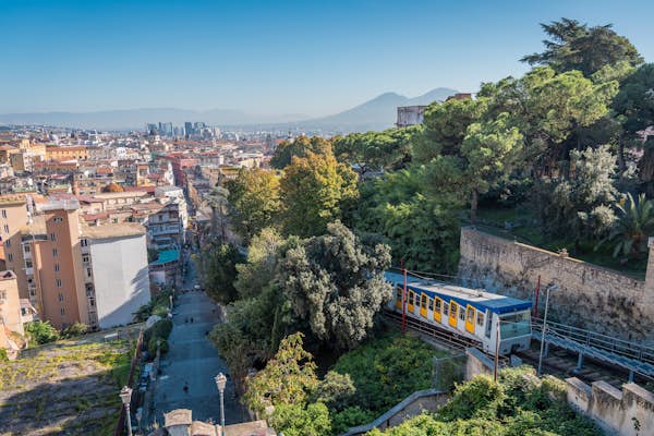 You are currently viewing The best ways to get around in Naples – Lonely Planet