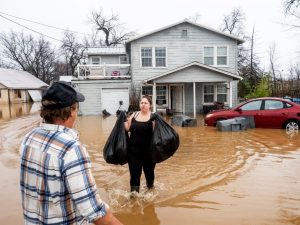 Read more about the article Bomb Cyclone Possible As Deadly Storm Conditions Are Expected To Slam SoCal Over Christmas – Patch