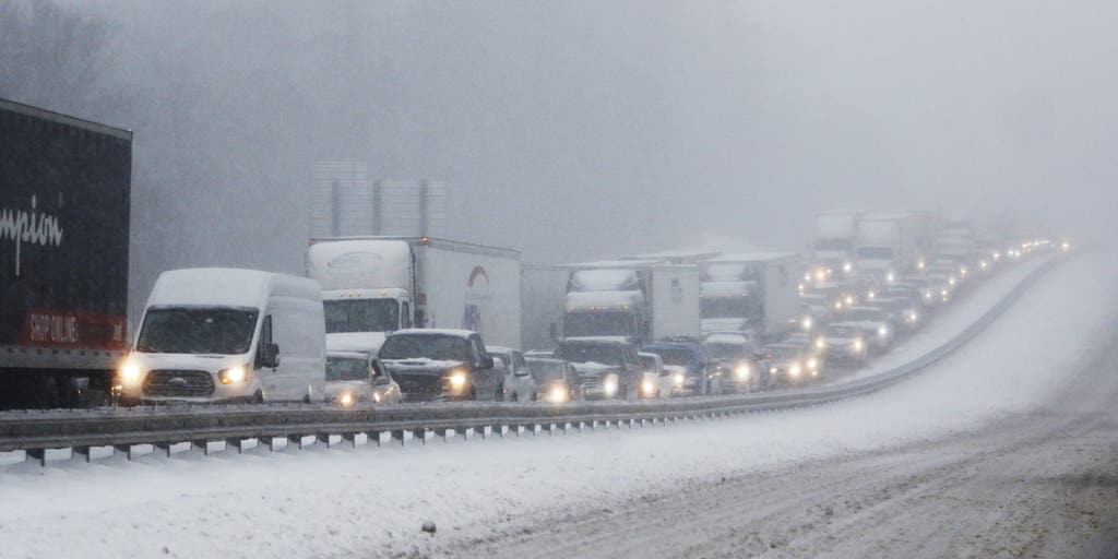 You are currently viewing Dangerous snow squalls brewing ahead of extreme arctic blast – FOX Weather