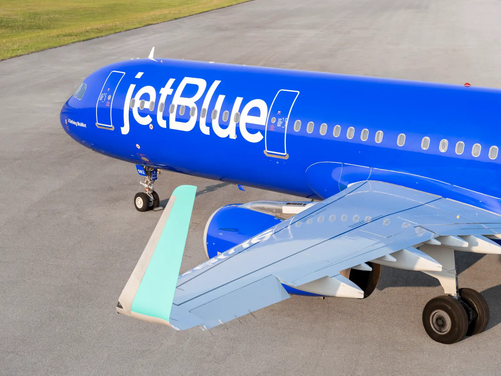 Read more about the article From beaches to theme parks: JetBlue boosts Florida flights from Fort Lauderdale – FTN news
