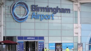 Read more about the article 'Technical issue' with radar halts arrivals at Birmingham Airport – Sky News