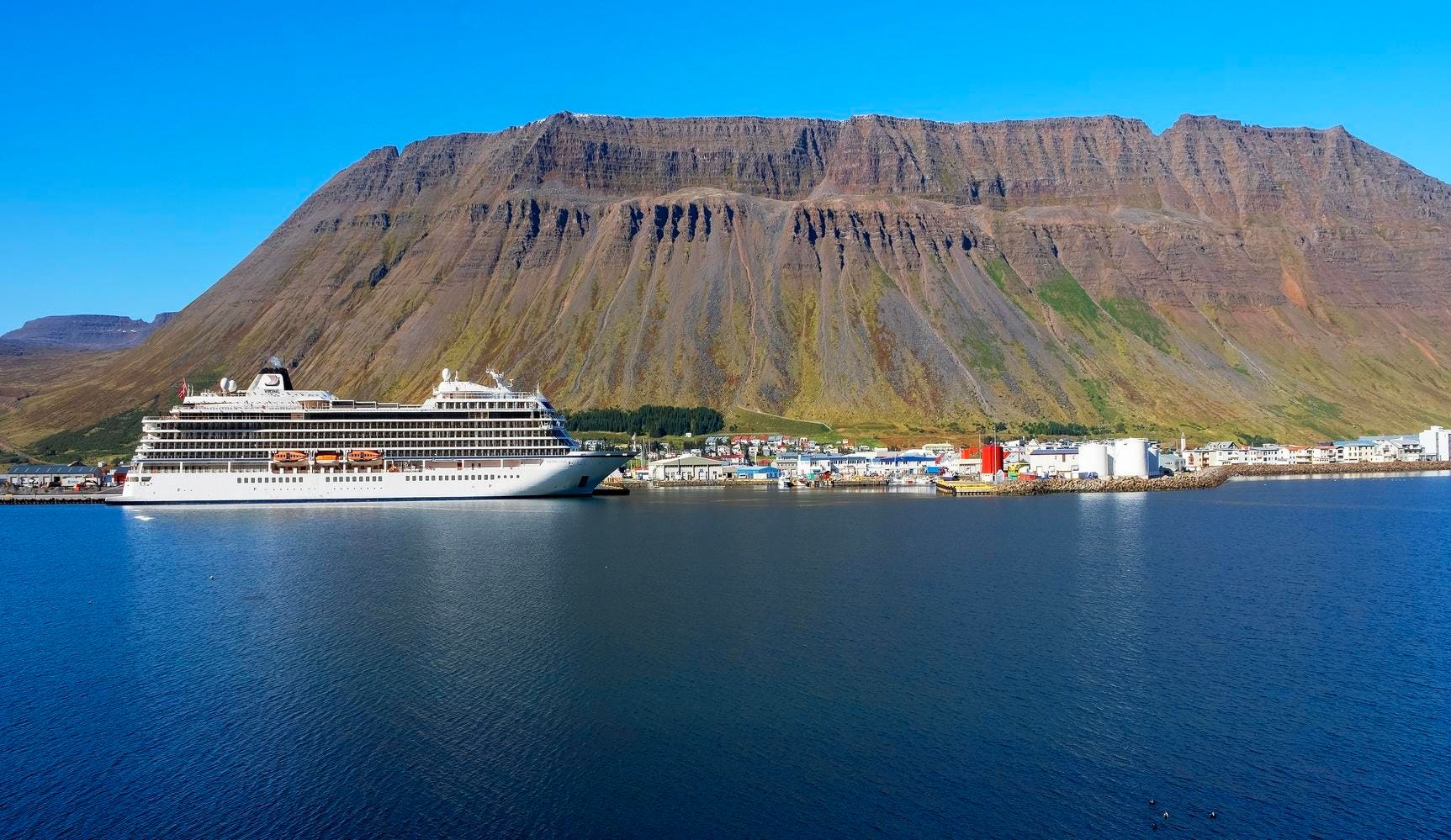You are currently viewing Why Seeing Iceland On A Cruise Is Nothing Like Norway Or Alaska – Forbes