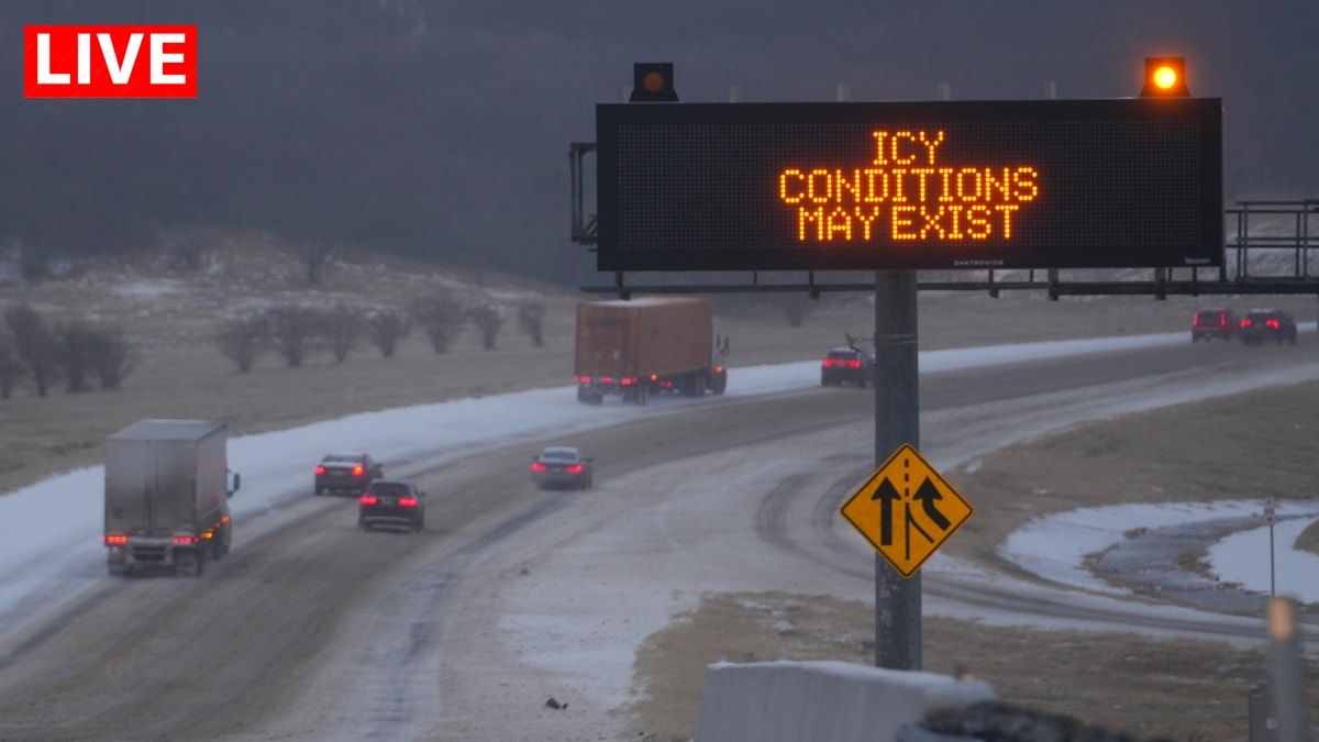 You are currently viewing US Weather Live Updates: Viral panic shopping videos show Americans clearing out major stores – The Financial Express