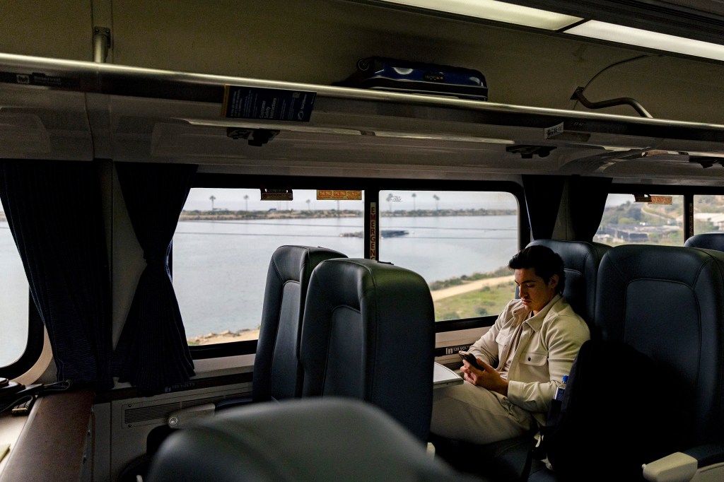 You are currently viewing Amtrak’s Pacific Surfliner launches 13th roundtrip between San Diego and Los Angeles, with plans to expand still more – San Diego Union-Tribune