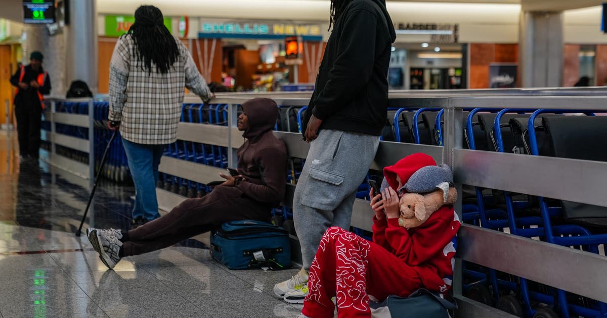 You are currently viewing Massive northeast storm triggers flight delays, cancellations in Atlanta – FOX 5 Atlanta