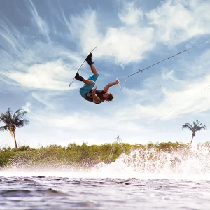 Read more about the article Feel the Thrill in the Florida Keys – Flamingo Magazine