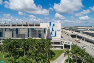 Read more about the article Thousands of Passengers Left in Absolute Confusion Across Chicago, Los Angeles, Copenhegan, and Others in the USA and Denmark, as New 346 Flights Delayed and 120 Canceled at Fort Lauderdale and San Francisco International Airports: Here’s the Tr – Travel And Tour World