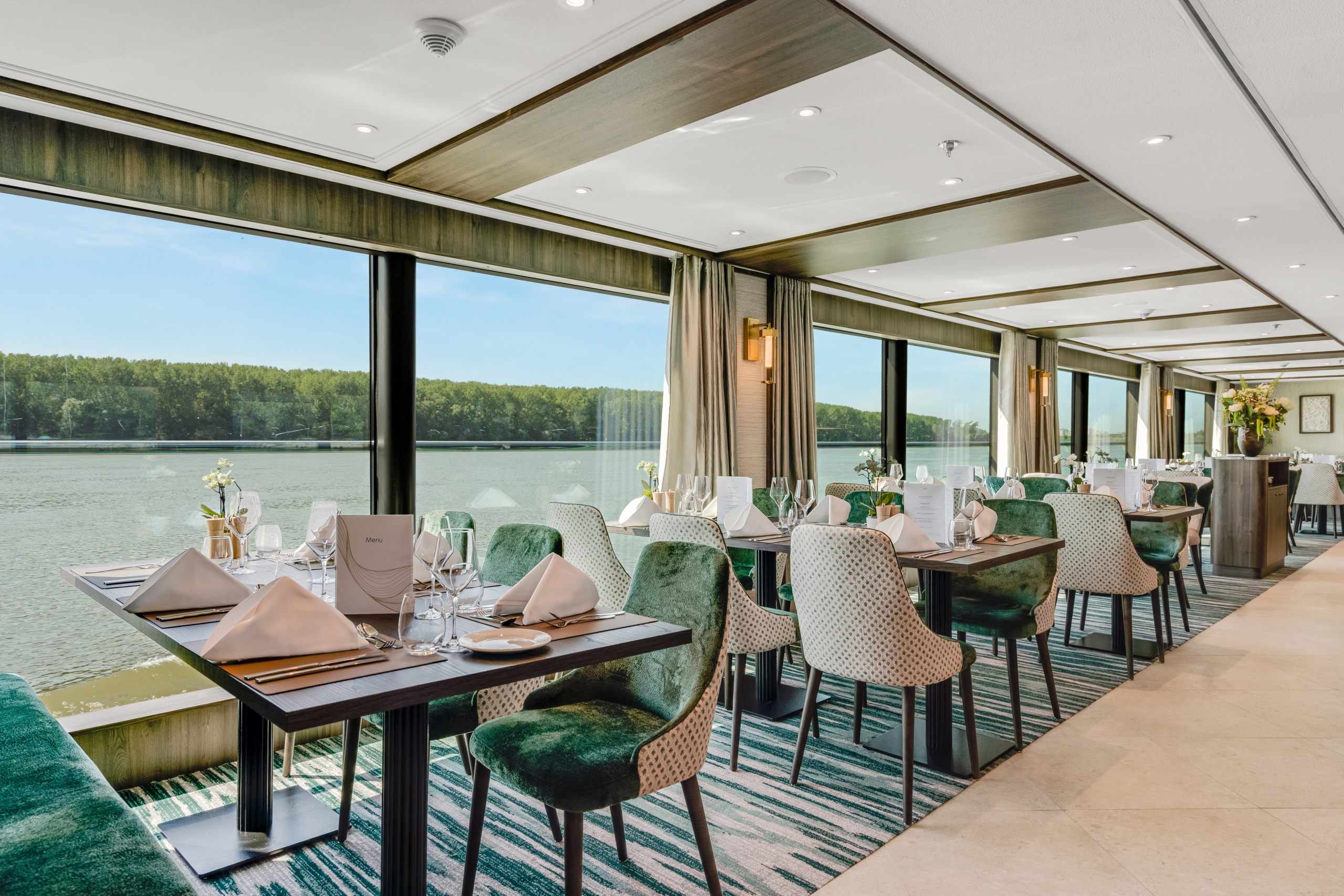 You are currently viewing The stylish new river ship with food that rivals the poshest lines – The Times