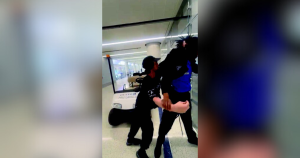 Read more about the article Australian man accused of assaulting TSA agent at LAX before Las Vegas trip – CBS News