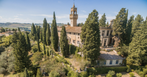 Read more about the article A Weeklong Getaway to Tuscany, Fit for Royalty 🇮🇹 🏰 – TravelPirates